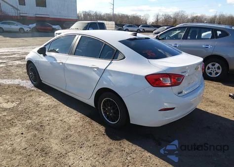 2019 Chevrolet Cruze Ls z USA, uszkodzony, nr VIN 1G1BC5SM3K7133349